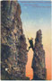 Felsklettern mit Seilsicherung an einem der 15 Felszähne der Kalkkögel in den Stubaier Alpen, Tirol. Photochromdruck 9 x 14 cm; Impressum: Robert Warger, Innsbruck 1912.  Inv.-Nr. vu914pcd00335