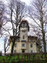 Im Heimatstil errichtete, ehem. Villa Zurna des kaiserlichen Flügeladjutants Gen.FML Karl Zurna von Zalavár (1840-1912) und Gattin Maria Theresia (gest. 1952) in Kitzbühel, Hornweg 23. Digitalphoto; © Johann G. Mairhofer 2015.  Inv.-Nr. 2DC02403