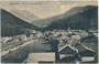 Scharnitz an der Isar, Bezirk Innsbruck-Land mit Pfarrkirche Maria Hilf von Südwesten gegen Gleirschspitze im Karwendel der Nördlichen Ostalpen. Lichtdruck 9 x 14 cm; Impressum: A(nian). Jrl, Mittenwald um 1907.  Inv.-Nr. vu914ld00303