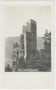 Burgruine Schrofenstein in Stanz bei Landeck. Gelatinesilberabzug 9 x 14 cm; Impressum: J. Scheer, Landeck um 1920.  Inv.-Nr. vu914gs00264
