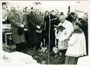 Grundsteinlegung für die Wintersportanlagen anlässlich der Olymp. Winterspiele Innsbruck 1964 in der Axamer Lizum, Gde. Axams, Bzk. Innsbruck-Land im Jahr 1962. Gelatinesilberabzug ca. 13 x 18 cm ohne Urhebervermerk. Inv.-Nr. vu138gs00009