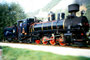 Dampftriebfahrzeug mit Schlepptender Lok 4 der Zillertalbahn AG auf der Fahrt nach Mayrhofen, vom fahrenden PKW aus aufgenommen. Farbdiapositiv 24 x 36 mm; © Johann G. Mairhofer um 1995. Inv.-Nr. dc135kn0239.01_33