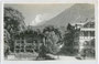 Brauerei mit Gastwirtschaft in Jenbach, Bezirk Schwaz, Tirol. Gelatinesilberabzug 9 x 14 cm ohne Impressum; postalisch gelaufen 1938.  Inv.-Nr. vu914gs00034