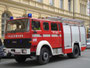 RLF (Rüstlöschfahrzeug) 2000/200 Marke IVECO (Industrial Vehicles Corporation), Turin der Freiw(illigen). Feuerwehr Hötting in der Fallmerayerstraße, Innsbruck-Innere Stadt. Digitalphoto; © Johann G. Mairhofer 2011.  Inv.-Nr. 1DSC01492