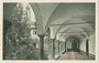 Der Kreuzgang im Augustinerkonvent - Porticato dell'Antico convento degli Agostiniani in Trient, Piazzetta degli Agostiniani. Lichtdruck 9x14cm; Impressum: Stengel & Co., G.m.b.H. Dresden 1911.  Inv.-Nr. vu914ld00193