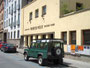 Ehem. Gebäude der Firma Therese Mölk, Großbäckerei und Lebensmittelhande; heute darin Verein "Die Bäckerei - Kulturbackstube"  in Innsbruck, Dreiheiligenstr. 21a. Digitalphoto; © Johann G. Mairbofer 2013.  Inv.-Nr. 1DSC07128
