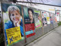 Wahlplakate zur Innsbrucker Gemeinderatswahl im Frühjahr 2012 in der Dreiheiligenstraße vor der Pradler Brücke. Digitalphoto; © Johann G. Mairhofer.  Inv.-Nr. 1DSC02796