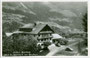 Alpengasthof „Ritzlerhof“ (heute zum Hotel erweitert worden) in Sautens im Ötztal, Gerichtsbezirk Silz, Bezirk Imst, Tirol. Gelatinesilberabzug 9 x 14 cm ohne Urhebernachweis um 1955.   Inv.-Nr. vu914gs00741