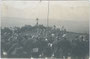 Schauturnen am Hennersberg über Wörgl, Bodenturnen der Damen. Gelatinesilberabzug  9 x 14 cm; Aufnahme: Raim(und). Haselberger, Wörgl um 1915.  Inv.-Nr. vu914gs00236