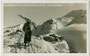 Skiläufer bei der Glungezerhütte im Gemeindegebiet von Volders, Bezirk Innsbruck-Land, Tirol. Gelatinesilberabzug 9 x 14 cm; Impressum: Wilhelm Stempfle, Innsbruck um 1925.  Inv.-Nr.  vu914gs00715