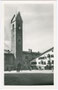 Der 46 m hohe Zwölferturm (ital. Torre delle Dodici) in Sterzing, 1468 bis 1472 nach Plänen von Baumeister Hans Feur von Sterzing errichtet. Gelatinesilberabzug 9 x 14 cm; Gius(eppe). Delfauro, Vipiteno, Provincia di Bolzano um 1935.  Inv.-Nr. vu914gs0026
