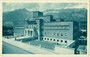 Städtisches Hallenbad in der Amraser Straße 3 in Innsbruck-Pradl, nach Plänen von Arch. Fritz Konzert 1928/29 erbaut. Rastertiefdruck 9 x 14 cm; Impressum: Karl Dornach, Innsbruck 1929.  Inv.-Nr. vu914rtd00037