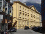 Volksschule, Waldorfschule und Kindergarten Dreiheiligen mit Turnsaal des Historismus (eingeweiht 1876) in der Jahnstraße (vorm. Kohlstattgasse) Nr. 5. Digitalphoto; © Johann G. Mairhofer 2012.  Inv.-Nr. 1DSC04790