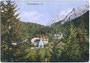 Großgasthof GRIESSENBÖCK und Jagdschloss mit Falkengruppe im Karwendel. Kombinationsfarbdruck 10x15cm; Kunstverlag Max Stadler, München um 1920. Inv.-Nr. vu105kfd00001