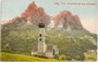 Kirche St. Valentin in Seis am Schlern, Marktgemeinde Kastelruth, Gbz. Kastelruth, Bzk. Bozen, Gefürst. Grafsch. Tirol (heute Südtirol) und der Schlern von Nordwesten. Photochromdruck 9 x 14 cm; Edition Photoglob, Zürich um 1905.  Inv.-Nr. vu914pcd00287