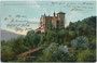 Ehemaliges Jagdschloss von Sigmund (ab 1477) Erzherzog von Tirol in Vomp bei Schwaz, Tirol von Osten. Farblichtdruck 9 x 14 cm; Verlag G(eor)g. Angerer, Schwaz; postalisch befördert wohl um 1910.  Inv.-Nr.  vu914fld00039