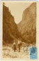 Bergsteiger im Tschamintal, Gemeinde Tiers am Rosengarten, Südtirol. Gelatinesilberabzug 9 x 14 cm ohne Impressum (wohl Amateuraufnahme), postalisch gelaufen 1923.  Inv.-Nr. vu914gs01036