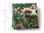 Kinderalbum Dinos Stoffalbum 30cm x 30cm, 100 Seiten weiß, Hardcover gepolstert, Stoffeinband Motivstoff Jersey Dinosaurier grün braun creme