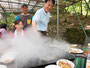 煙で焼き肉が見えない・・・