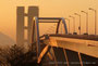 朝の海の中道大橋（この美しい橋で、３児が亡くなった飲酒運転事故がありました。悲しい事です。）