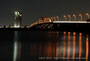 夜のトリプルタワーと海の中道大橋（福岡市東区）