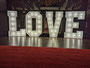 Love Buchstaben vermietung 