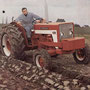 IHC McCormick 824 Traktor (Quelle: Hersteller)