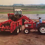 IHC 484 Traktor mit Frontlader (Quelle: Hersteller)