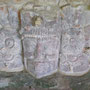 Masken-Reliefs in Edzna