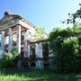 Schlossruine Onuskis an der Grenze zu Kurland-Lettland, Litauen (2018), Auffahrtseite