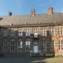 Haus Assen (Lippborg), Innenhof, Westfassade Ostflügel