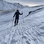 Vincent dans la montée au Grand Argentier - Ski de randonnée en Maurienne