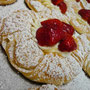 Bäckerei Weißbach › Erdbeerplunder
