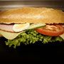Bäckerei Weißbach › Schinken-Baguette - Foto: © Devant Design