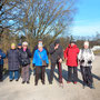 19.02.25 Rundweg Cunoweg (über Waldhof) - P2: Die Gruppe in der Nähe des Waldhofs.