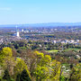 08.04.2026 Schloss Wi-Freudenberg-Frauenstein - P2: Blick über den Rhein auf Mainz, davor am anderen Ufer Biebrich.