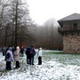 15.01.2025 Rundweg Zugmantel bei Orlen - P1: Am Römerturm des Kastells Zugmantel.