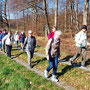 18.03.2026 K514 hinter Dombach-Eichelbacher Hof-Vogelburg-Hasselbach - P1: Am Waldrand entlang in Richtung Sportplatz Dombach.