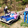 15.04.2026 Wallrabenstein - Graf Walram Rundweg - P2: Verdiente Pause an einem kleinen Rastplatz im Wörsbachtal.
