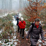 15.01.2025 Rundweg Zugmantel bei Orlen - P1: Im Gänsemarsch entlang des Limes zum Kastell Zugmantel.
