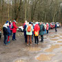 26.02.2025 Rundweg Heftricher Moor: Treffpunkt der Wanderinnen und Wanderer auf dem Parkplatz am Heftricher Moor.
