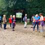 17.09.2025 Rettershof - Rundwanderung (R7 plus Rettershof) - P1:  Kurze Pause am Beginn des Braubachtals.