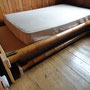 Cama sencilla y cama inferior deslizable en guadua, madera y uniones metálicas. © Palakas