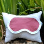 rotes Kissen Leinenseite