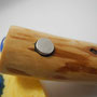 Seifenhalter aus Holz, handgefertigt, zum Kleben, Ansicht von unten mit Magnet