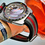 Band: Nato XT »Red Heritage« | Uhr: Camy Sevenseas