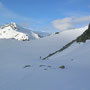 Hier links um den Sielva Gipfel rum - im Hintergrund der Piz Minschuns -
