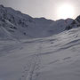 Blick zurück in den Talkessel des Mitterlochspitzes