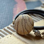 Lederarmband mit unpoliertem Landschaftsjaspis