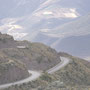 Blick auf Straße durch die Colcaschlucht